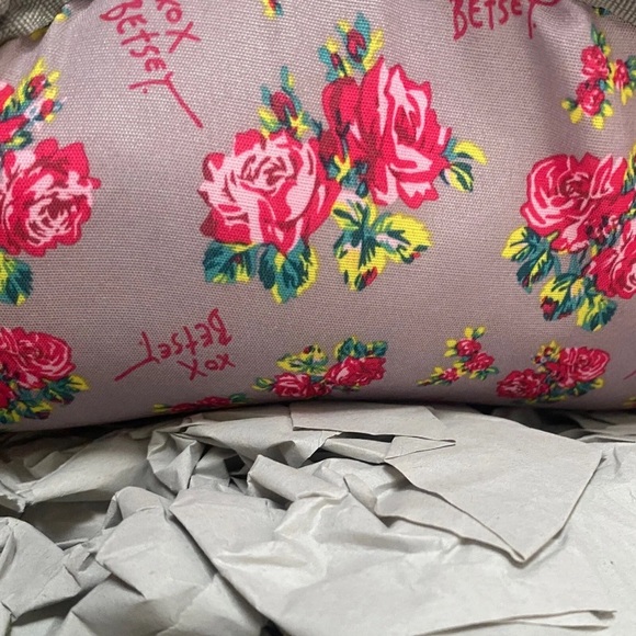 NEW Betsey Johnson Puppy Dog Heart Floral Kitsch Mini Backpack School Purse Bag - Picture 4 of 4